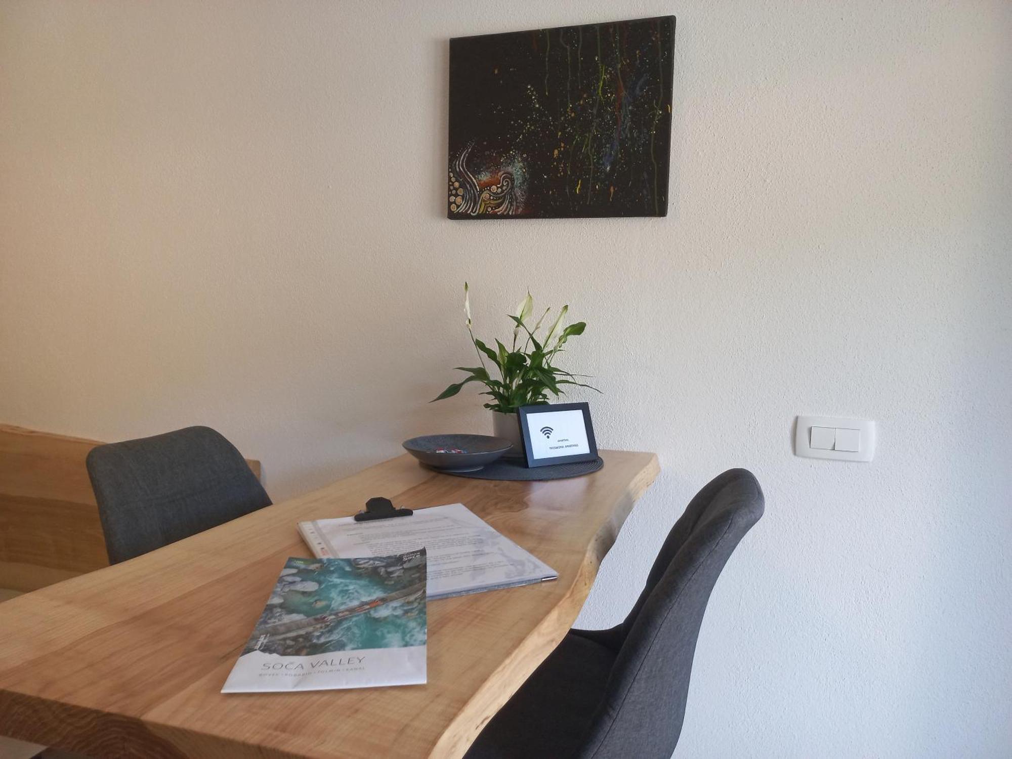 Appartement Hisa Za Gradom à Kobarid Extérieur photo