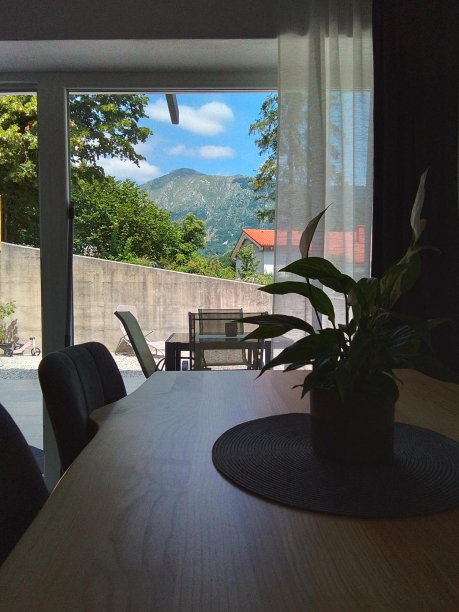 Appartement Hisa Za Gradom à Kobarid Extérieur photo